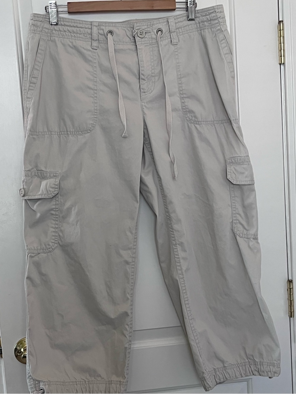 Liz Claiborne size 14 khaki cargo pants